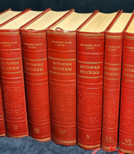 Антикварные книги: ценность, история и привлекательность старинных произведений
