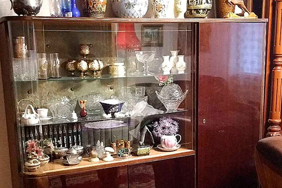 История мебели: от каменных «клине» до модульных кухонь